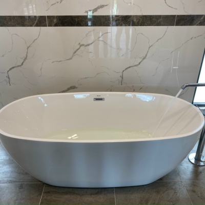 Bồn tắm ovan trắng cao cấp - Dbt05