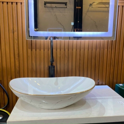 D-LB38- LABO OVAN TRẮNG VIỀN VÀNG