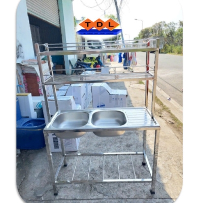Bồn Rửa Chén Inox 2 Hộc Kèm Chân Và Kệ 105*45 - D10545kcc
