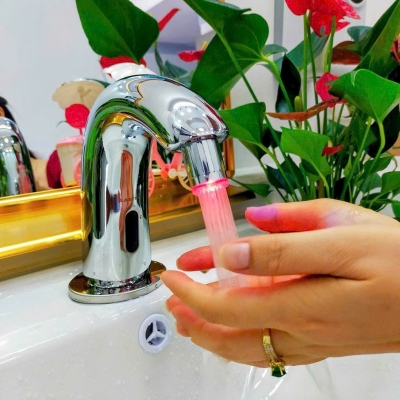 TVV10- VÒI LAVABO CẢM ỨNG LASTING CAO CẤP ĐẦU TRÒN