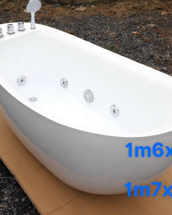 DBT01 - Bồn tắm cá heo full massage kèm bộ vòi tắm