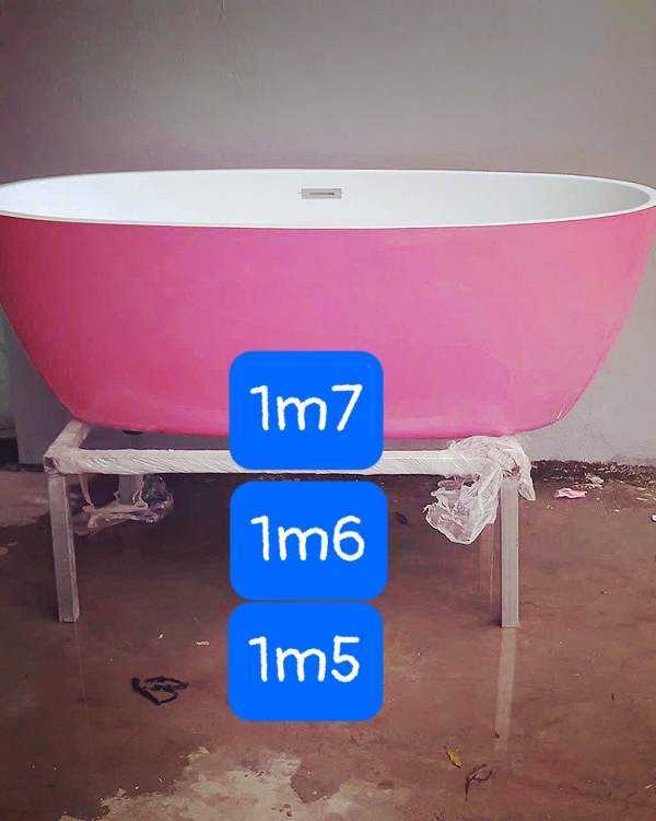 DBT08 - Bồn tắm Ovan hồng