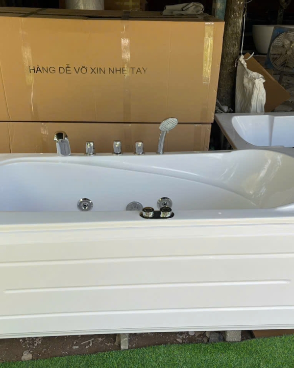 Bồn tắm dài 1.7m - Dbt03